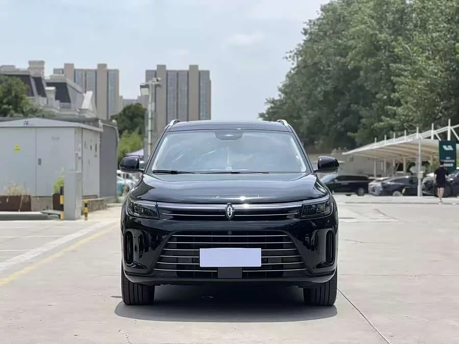AITO Wenjie M7