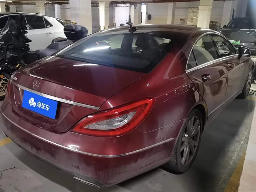 Mercedes Benz CLS