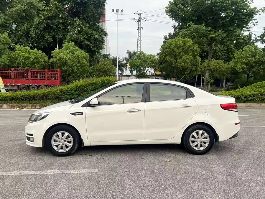 Kia K2
