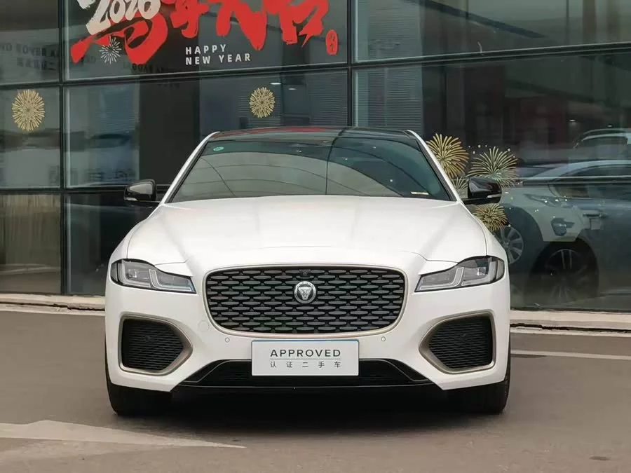 Jaguar XFL