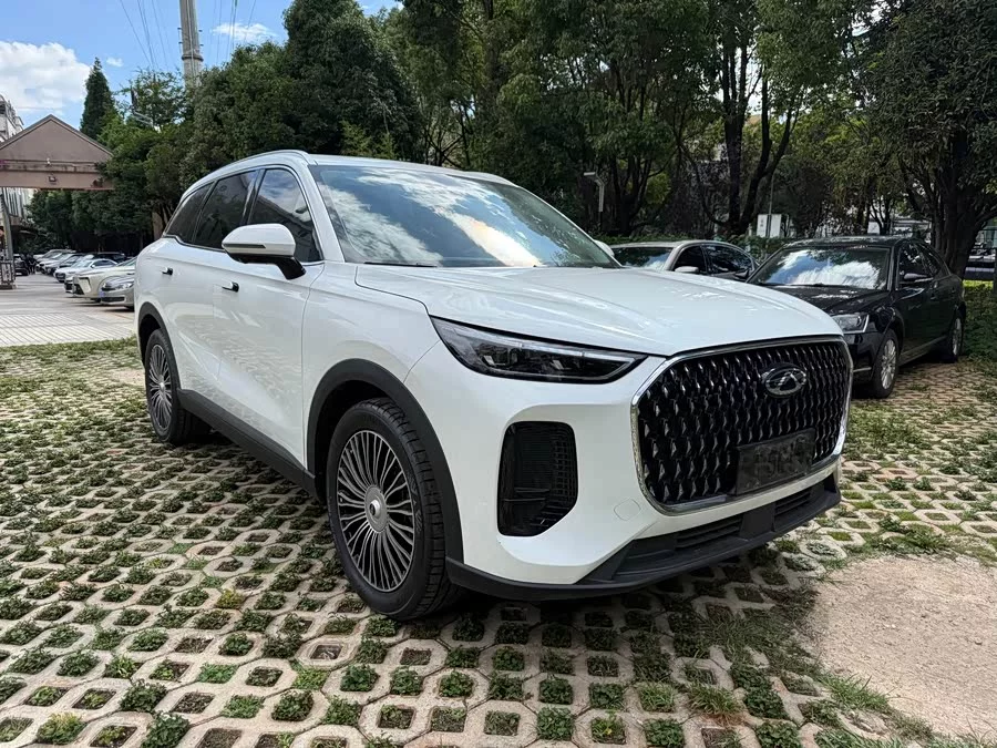 Chery Tiggo 8L