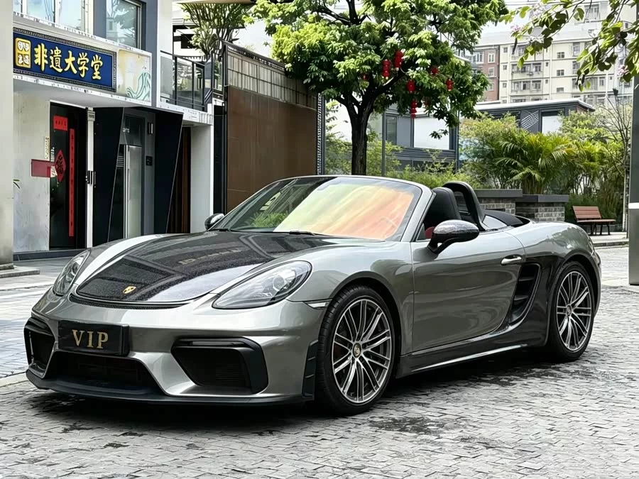 Porsche 718