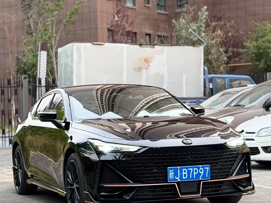 Changan UNI-V