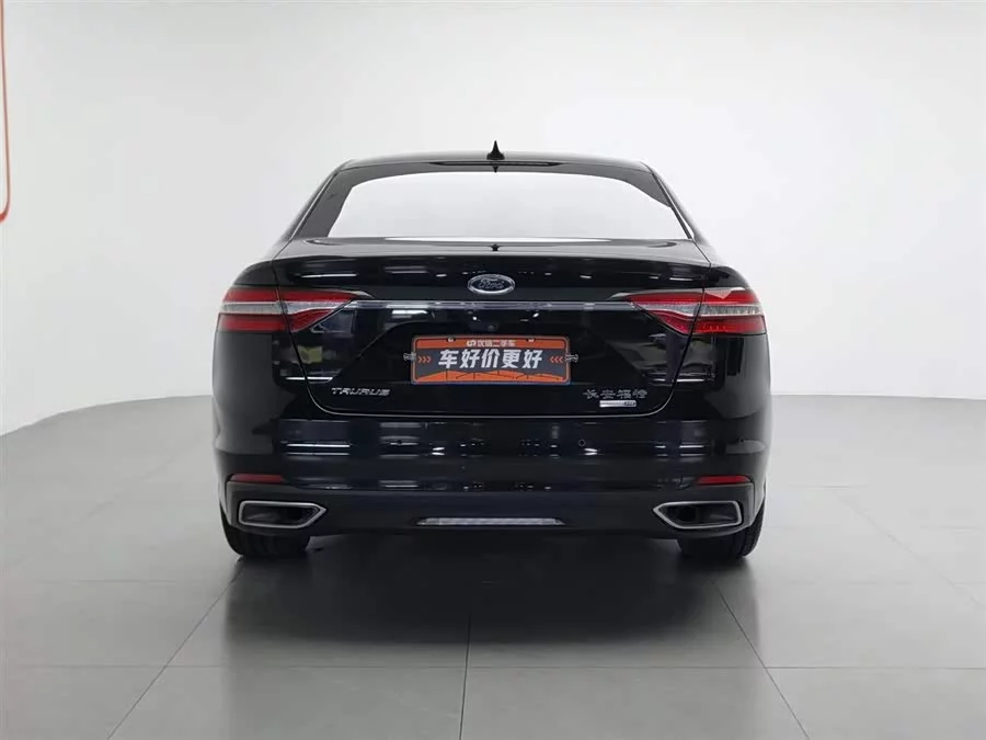 Ford Taurus