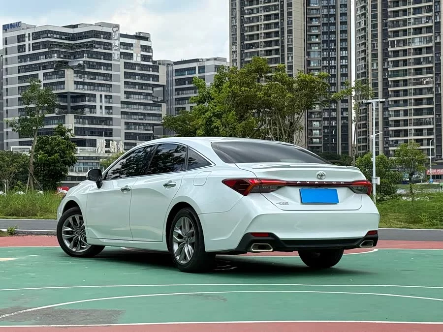 Toyota Avalon