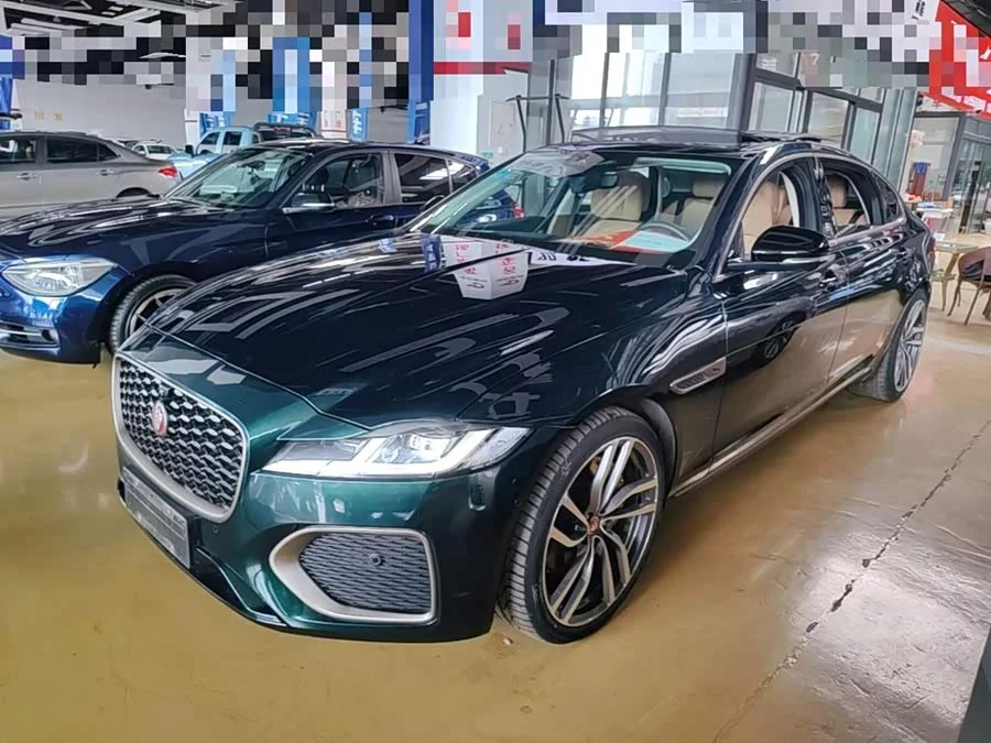 Jaguar XFL