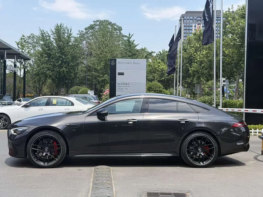 Mercedes Benz AMG GT
