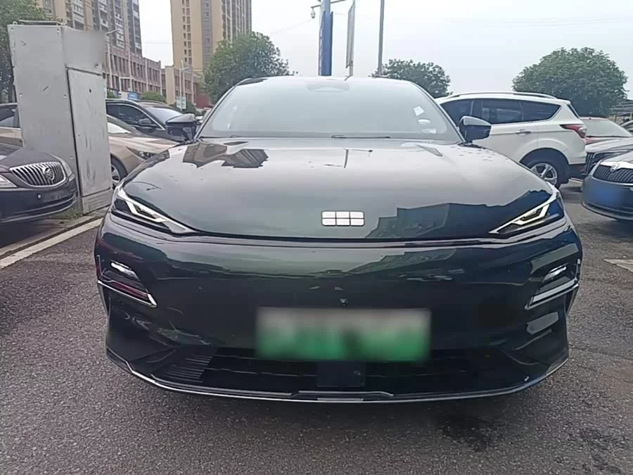 Geely Galaxy Star 8