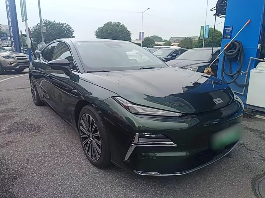 Geely Galaxy Star 8