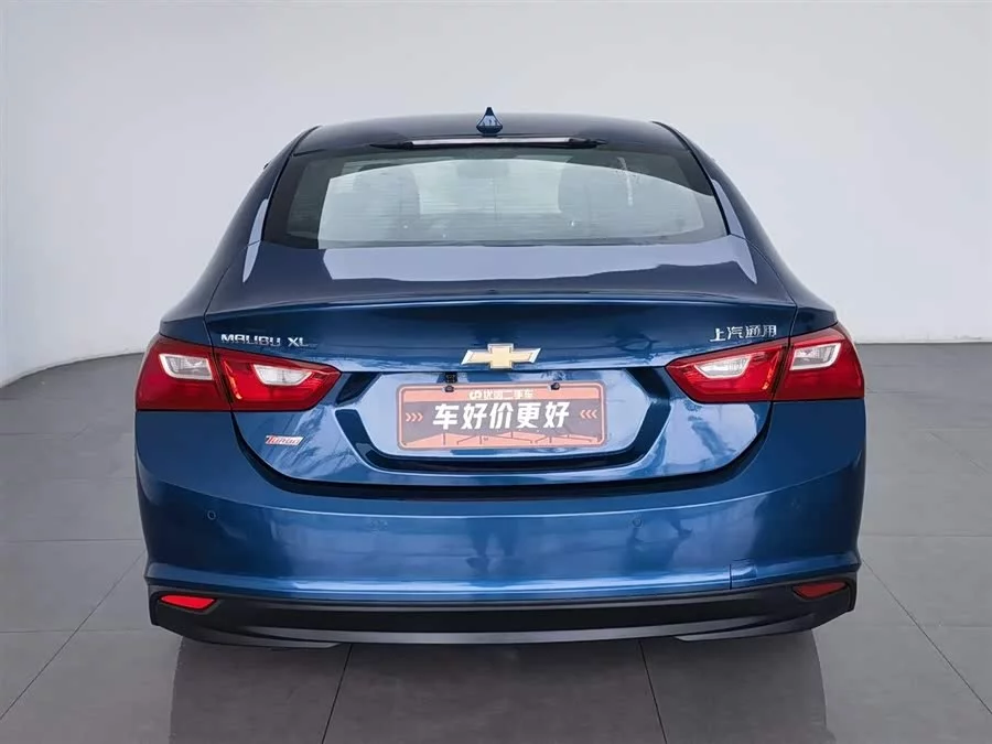 Chevrolet Malibu XL