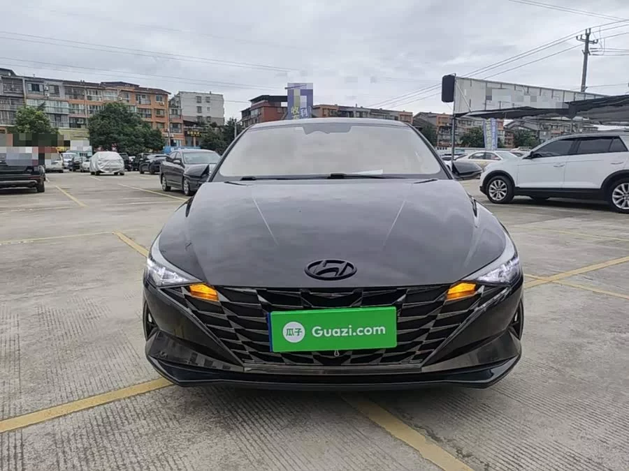 Hyundai Elantra