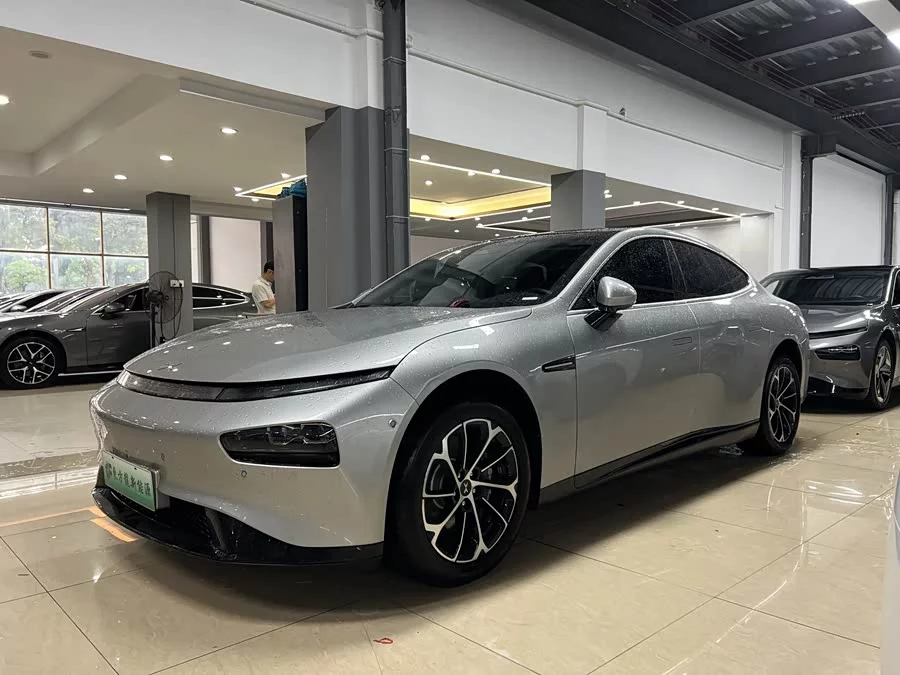 Xpeng P7