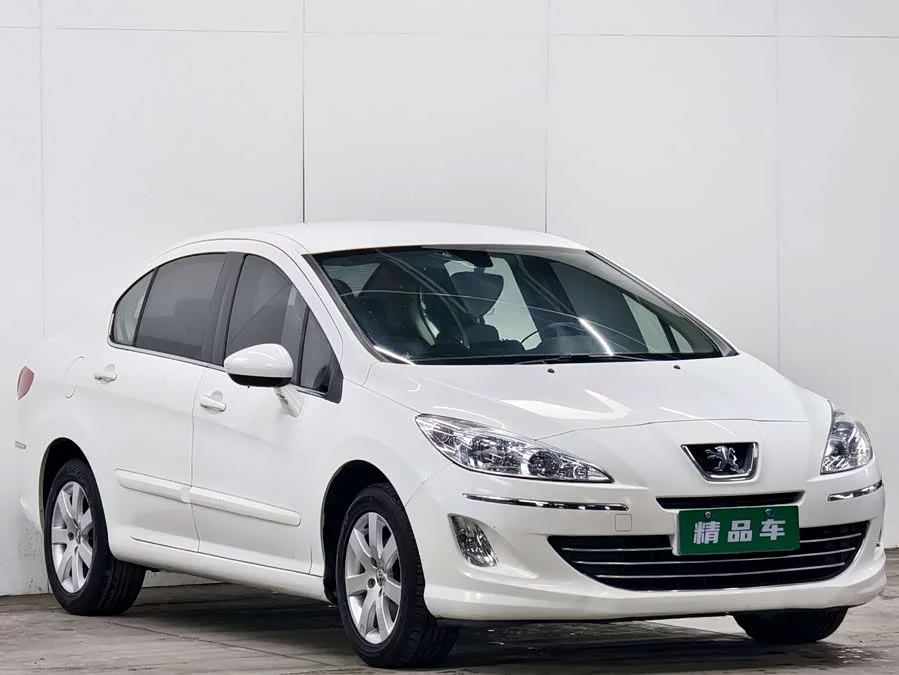 Peugeot 408