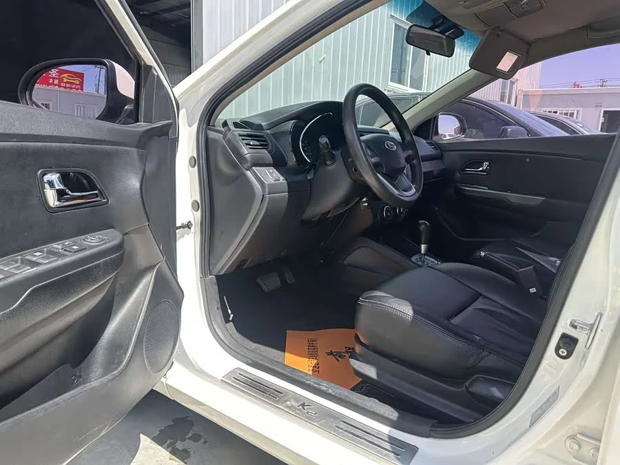 Kia K2