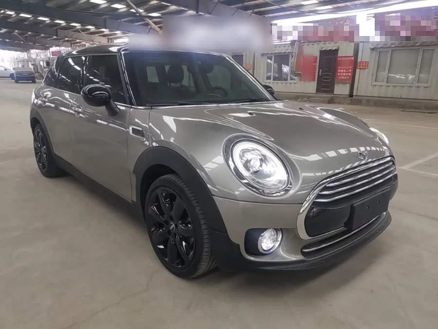 MINI CLUBMAN