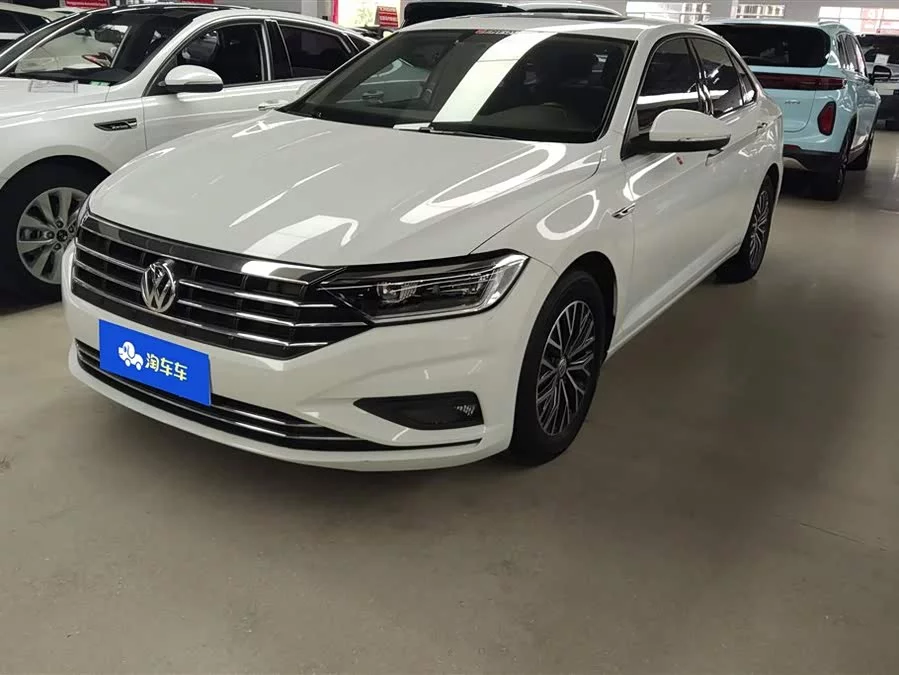 Volkswagen Sagitar