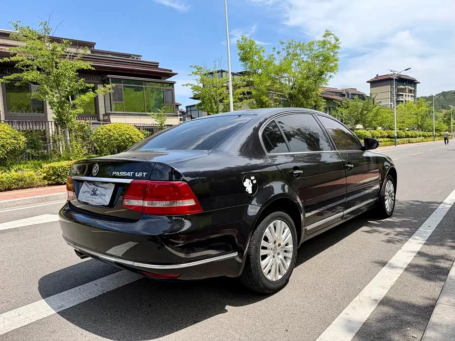 Volkswagen Passat Lingyu