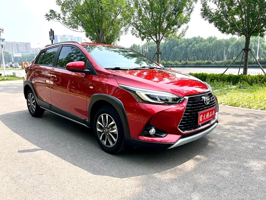 Toyota YARiS L