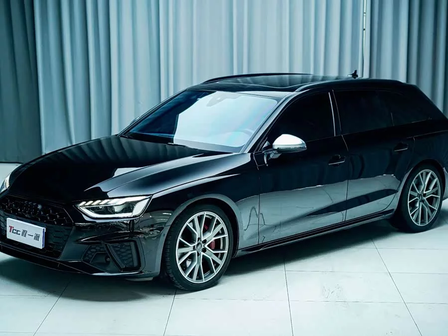 Audi S4