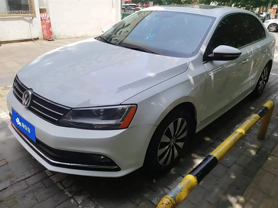 Volkswagen Sagitar