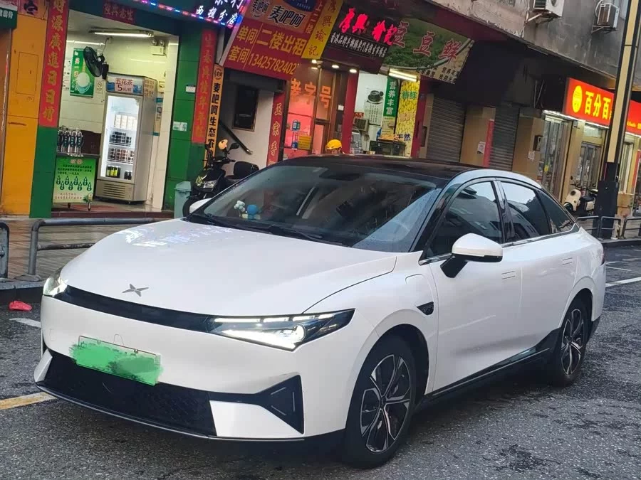 Xpeng P5