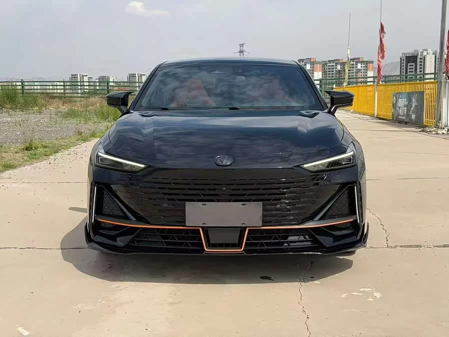Changan UNI-V