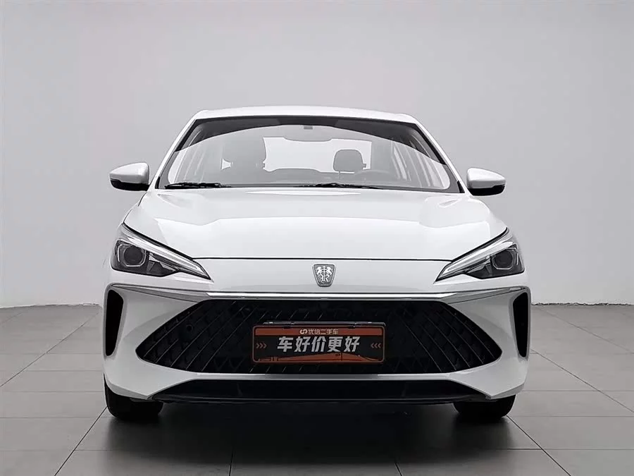 Roewe i5