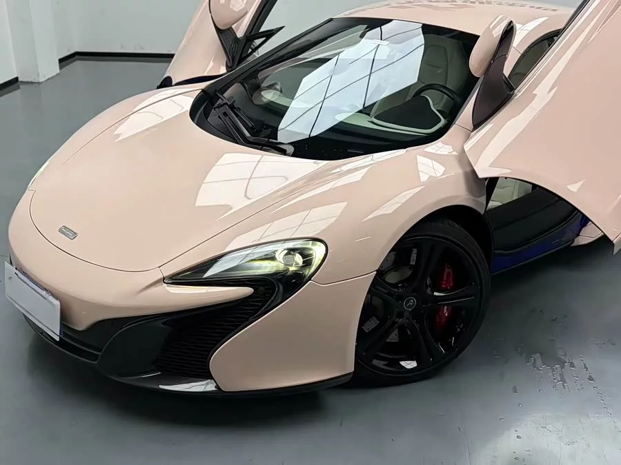 McLaren 625C
