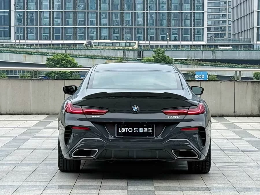 BMW 8 series