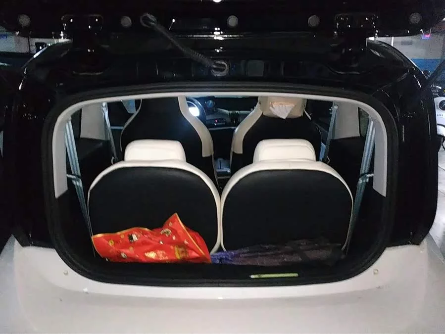 Baojun E300
