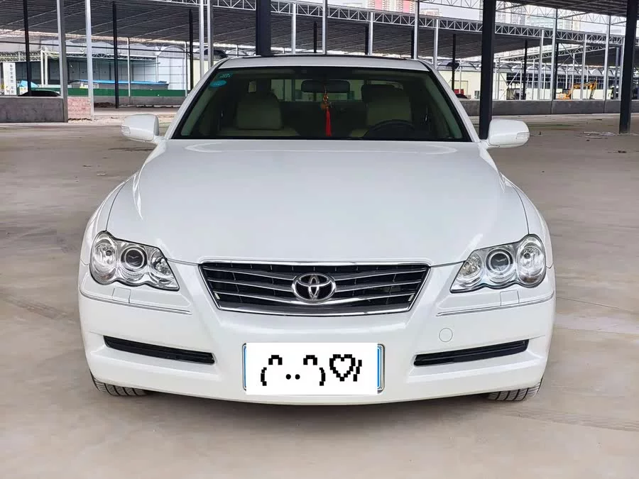 Toyota Reiz