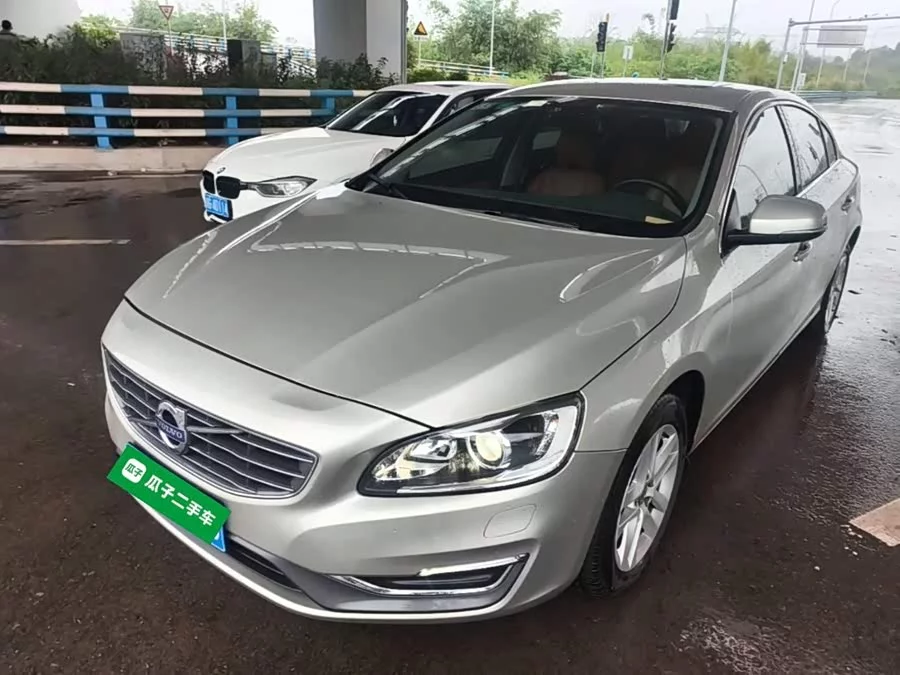 Volvo S60