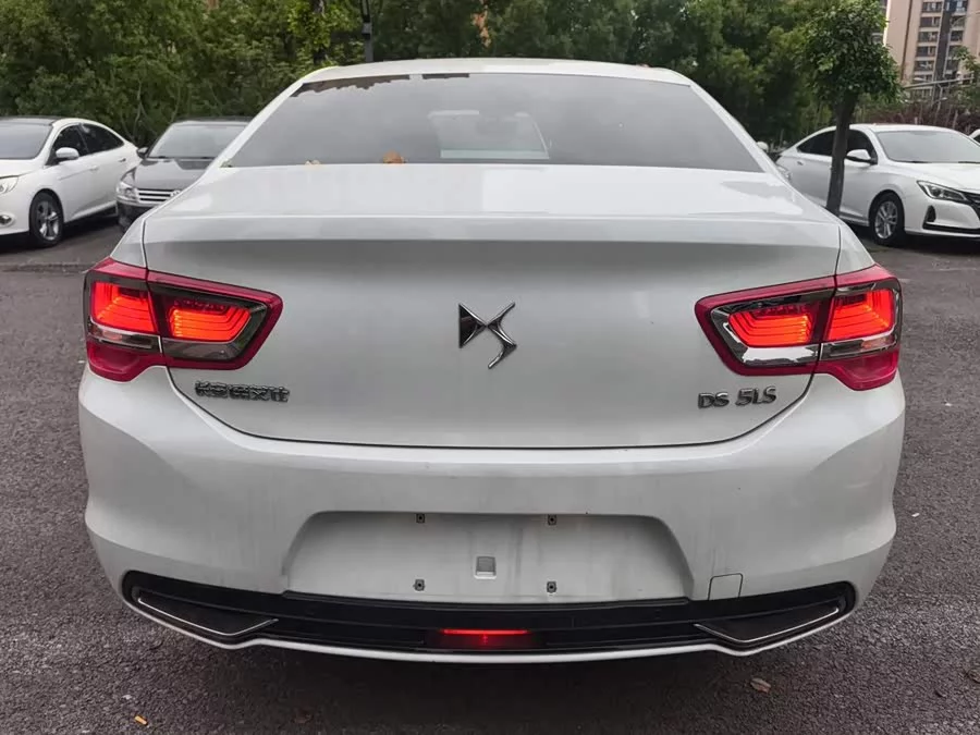 DS 5LS