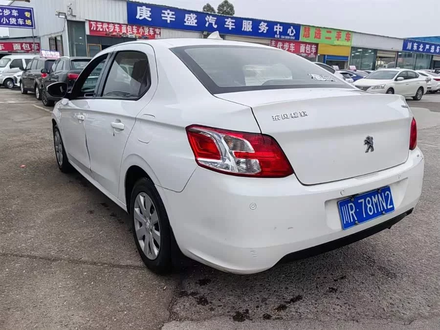 Peugeot 301