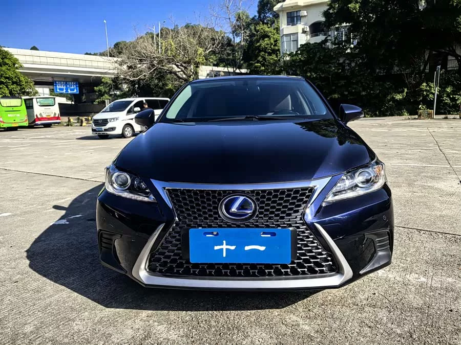 Lexus CT