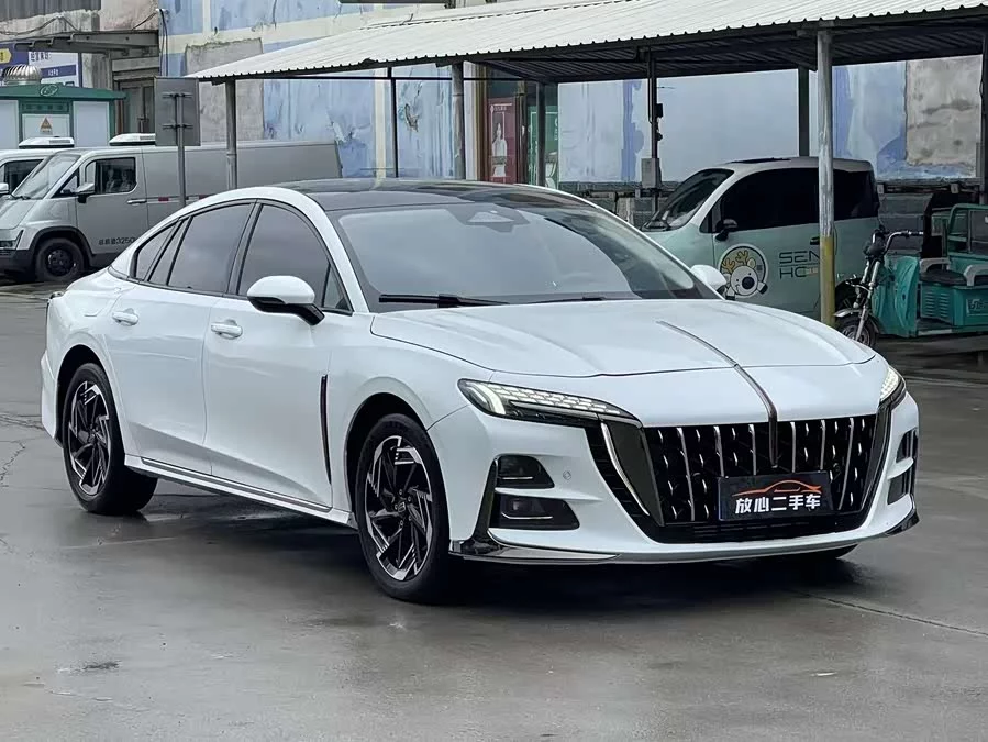 Hongqi H6