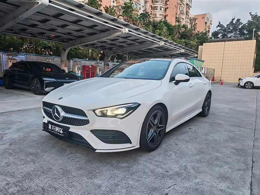 Mercedes-Benz CLA