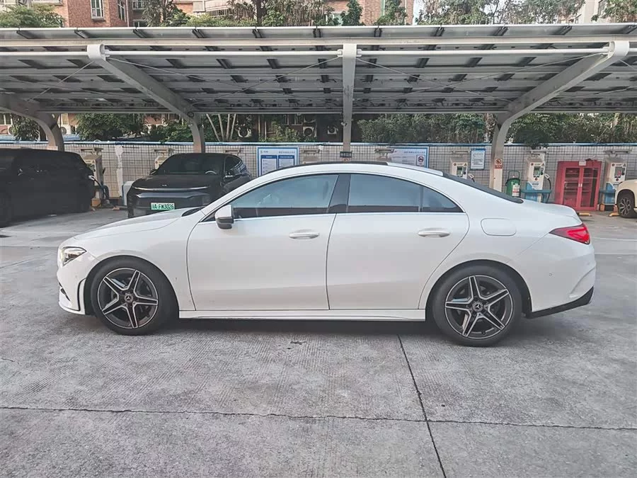 Mercedes-Benz CLA