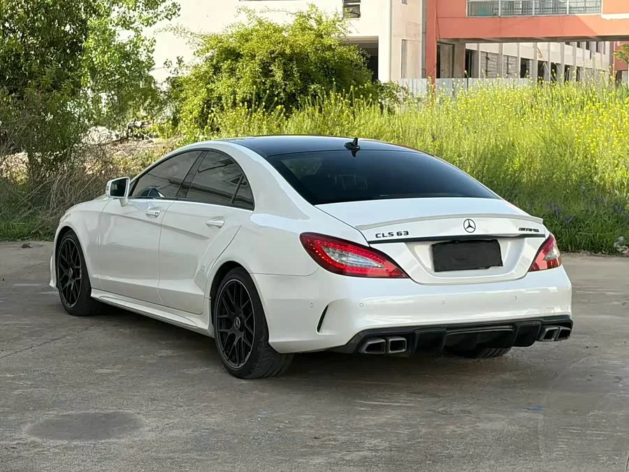 Mercedes Benz CLS