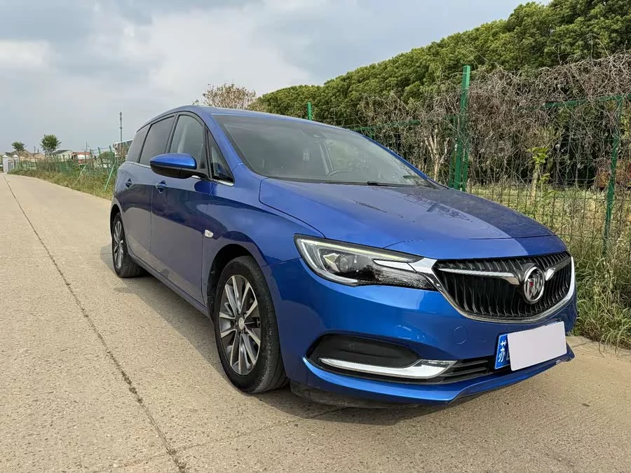 Buick GL6