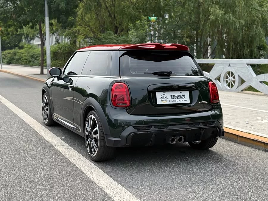 MINI JCW