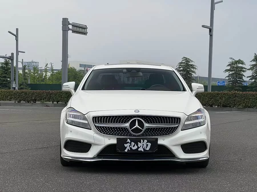 Mercedes Benz CLS