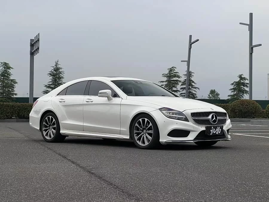 Mercedes Benz CLS