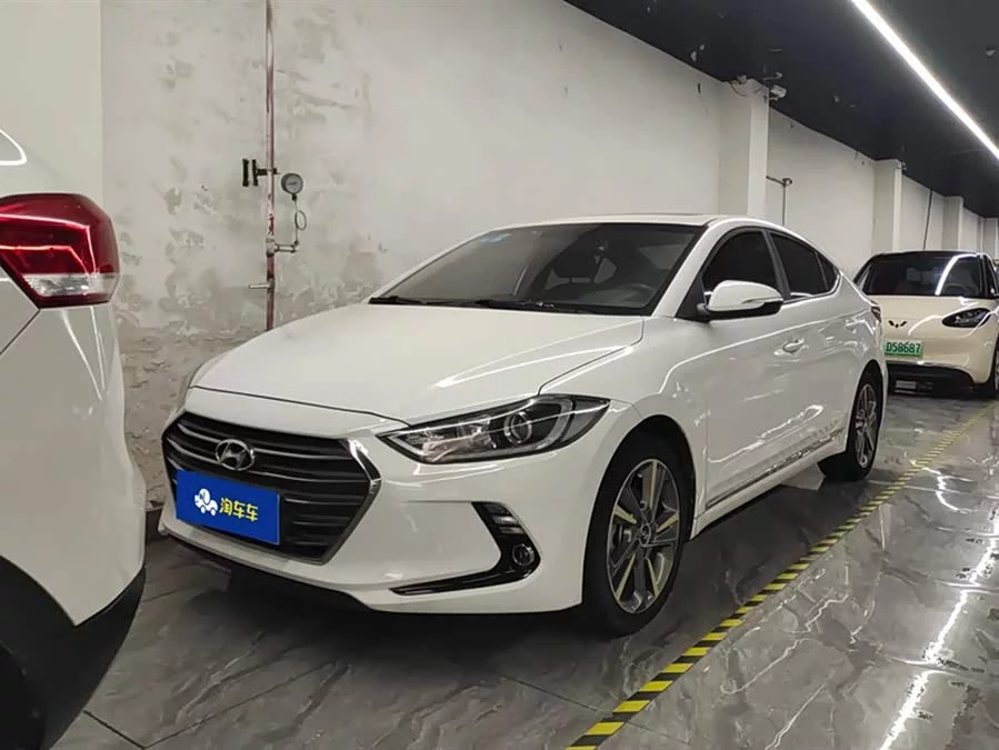 Hyundai elantra