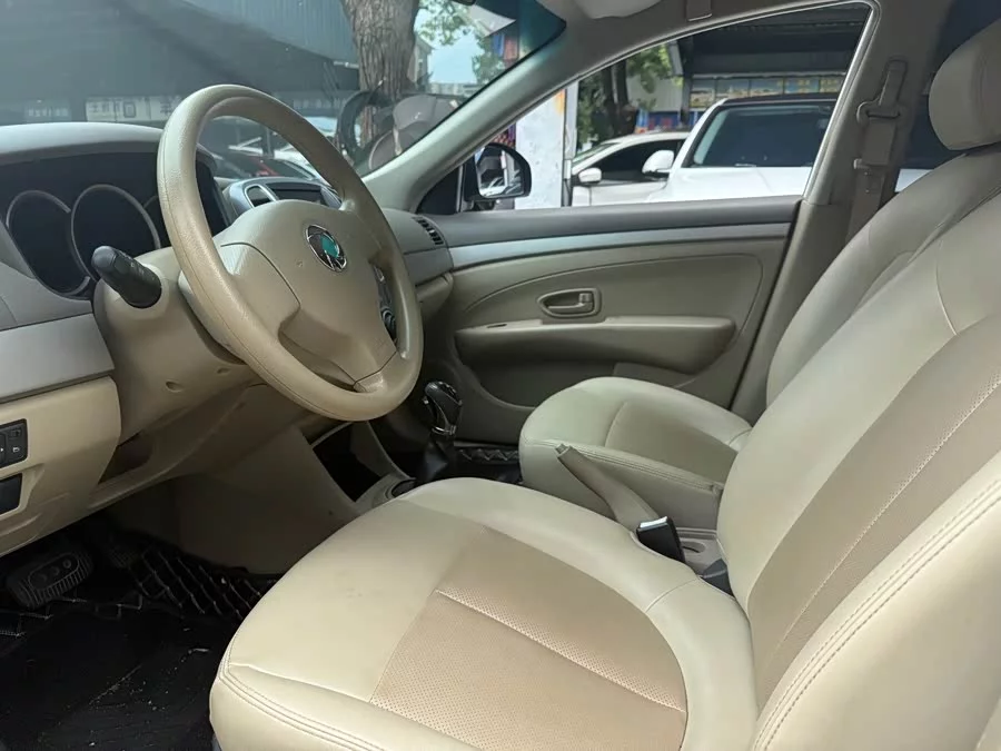 Dongfeng Junfeng E11K