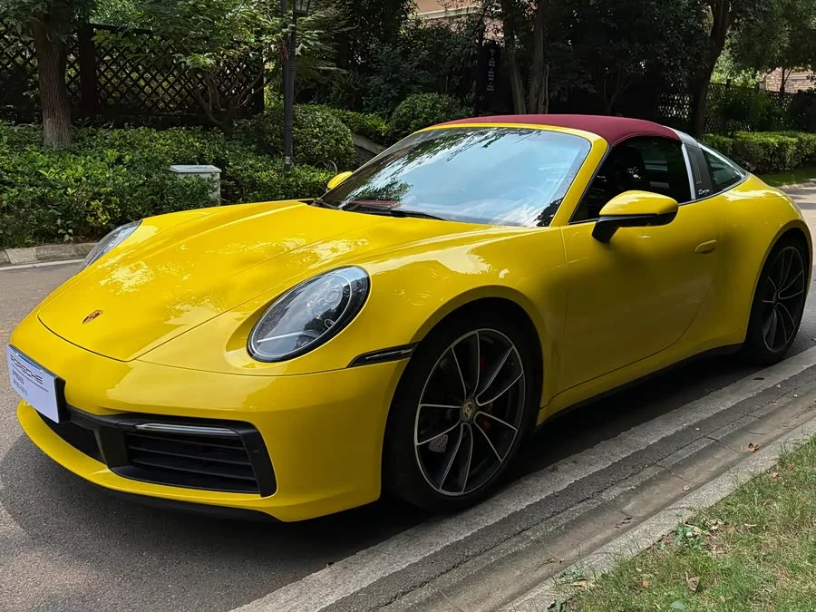 Porsche 911
