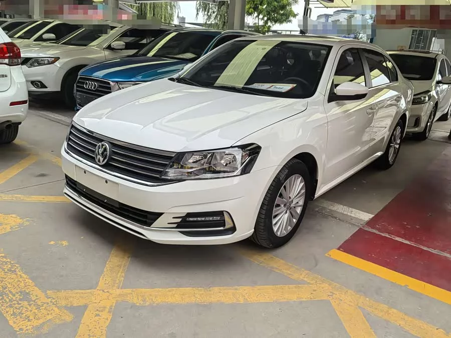 Volkswagen Lavida