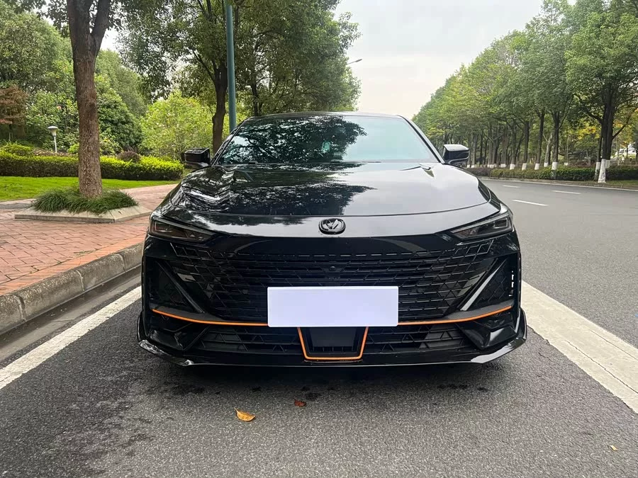 Changan UNI-V