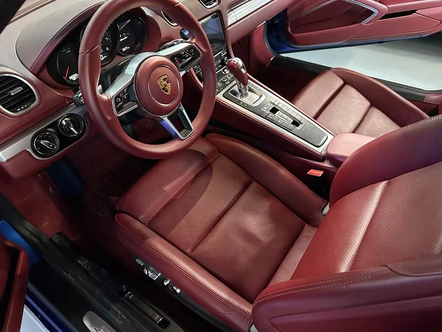 Porsche 718