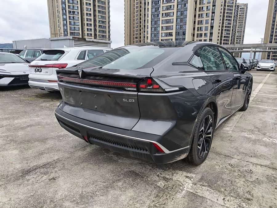Deepal dark blue SL03